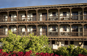 Galerías de arquitectura tradicional.